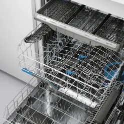 FRIGIDAIRE GALLERY Lave-vaisselle Encastré Inox 24