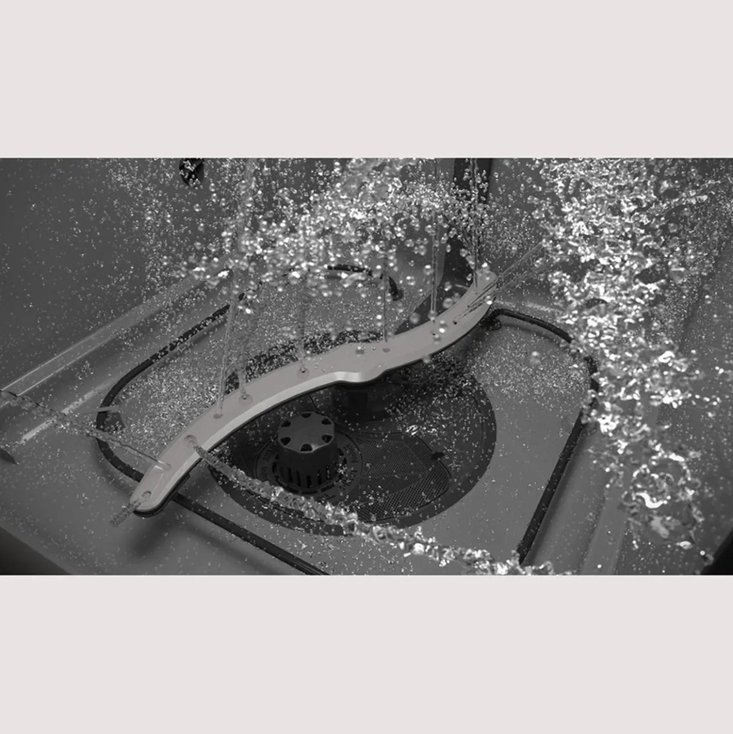 GE Lave-vaisselle Encastré Noir 24" 59dB - GDF511PGRBB