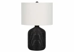 Lampe de table 23"H en rotin