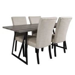 Table avec 4 chaises