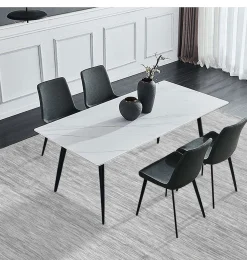 Table en pierre sintérisée avec 4 chaises